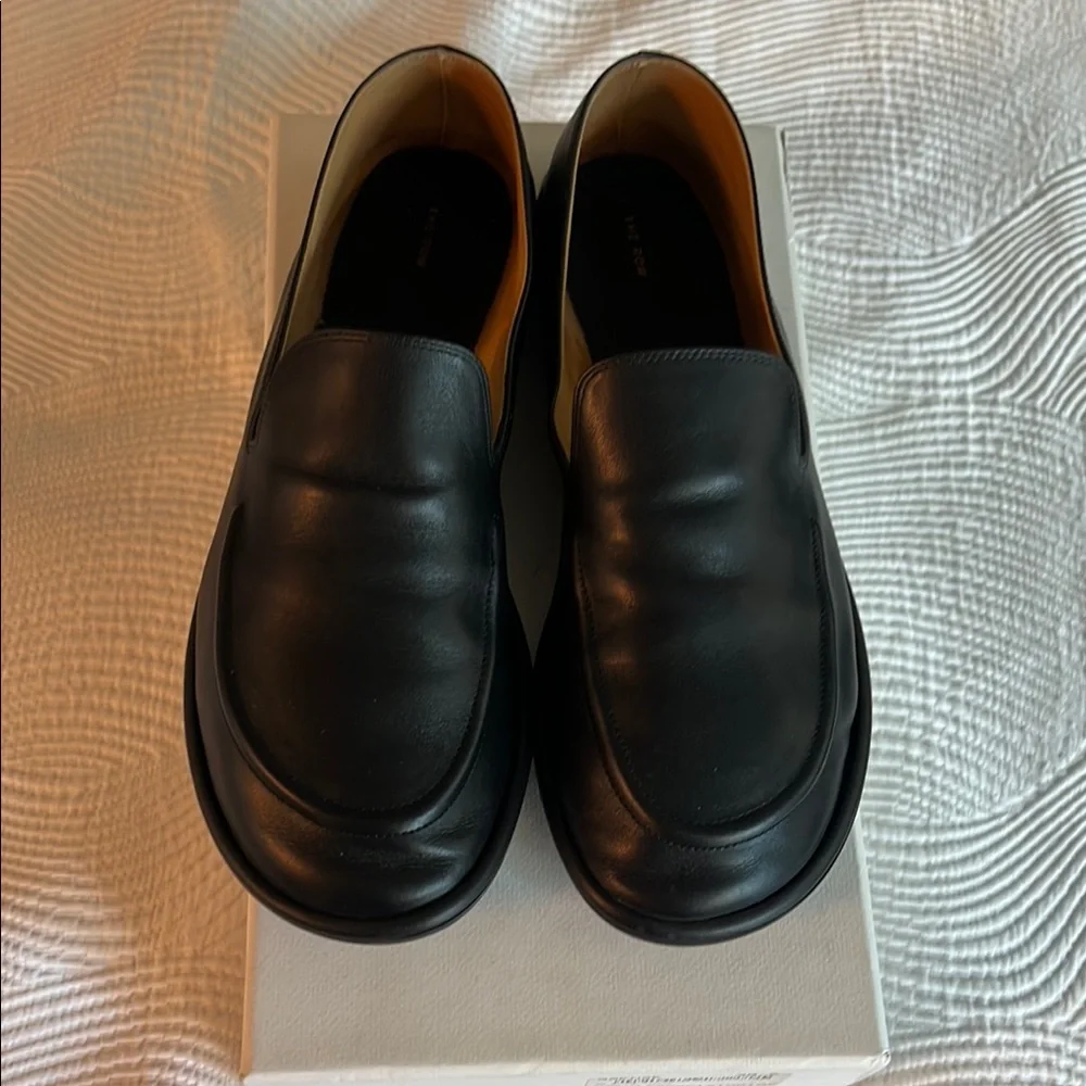 THE ROW Canal Leather Slip-On Loafers - Picture 10 of 10